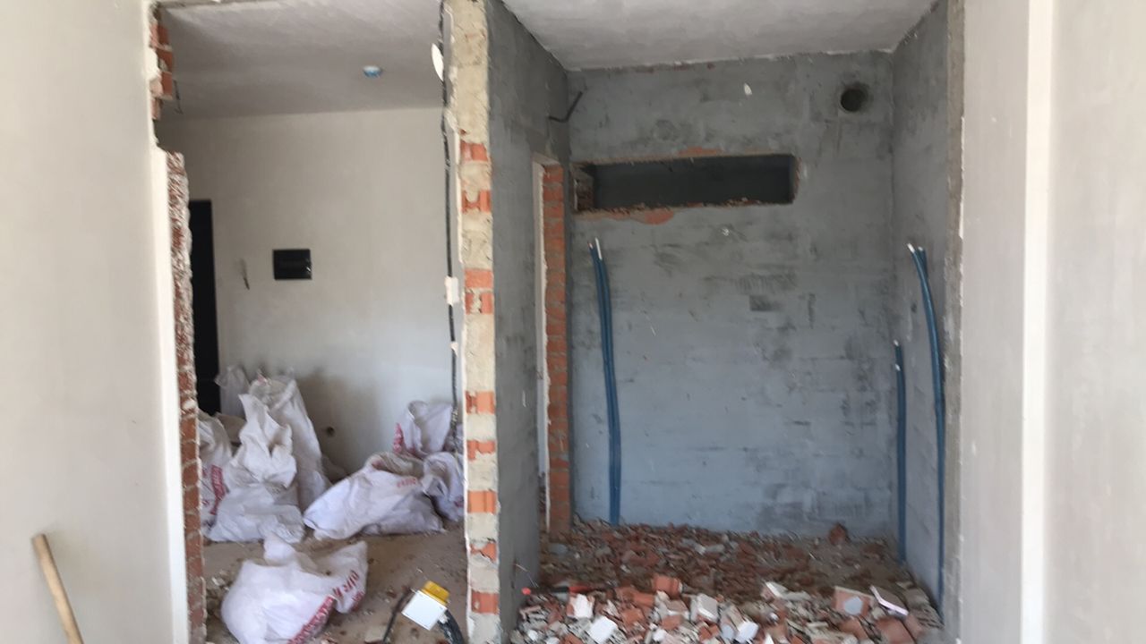 Demolari interioare