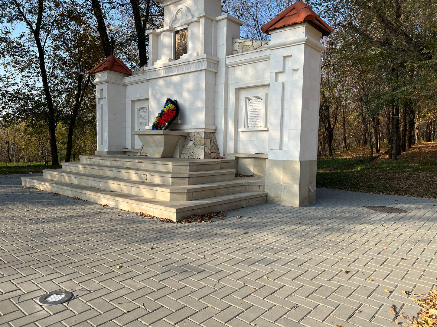 Mester lucrari de finisări interiore și exterioare