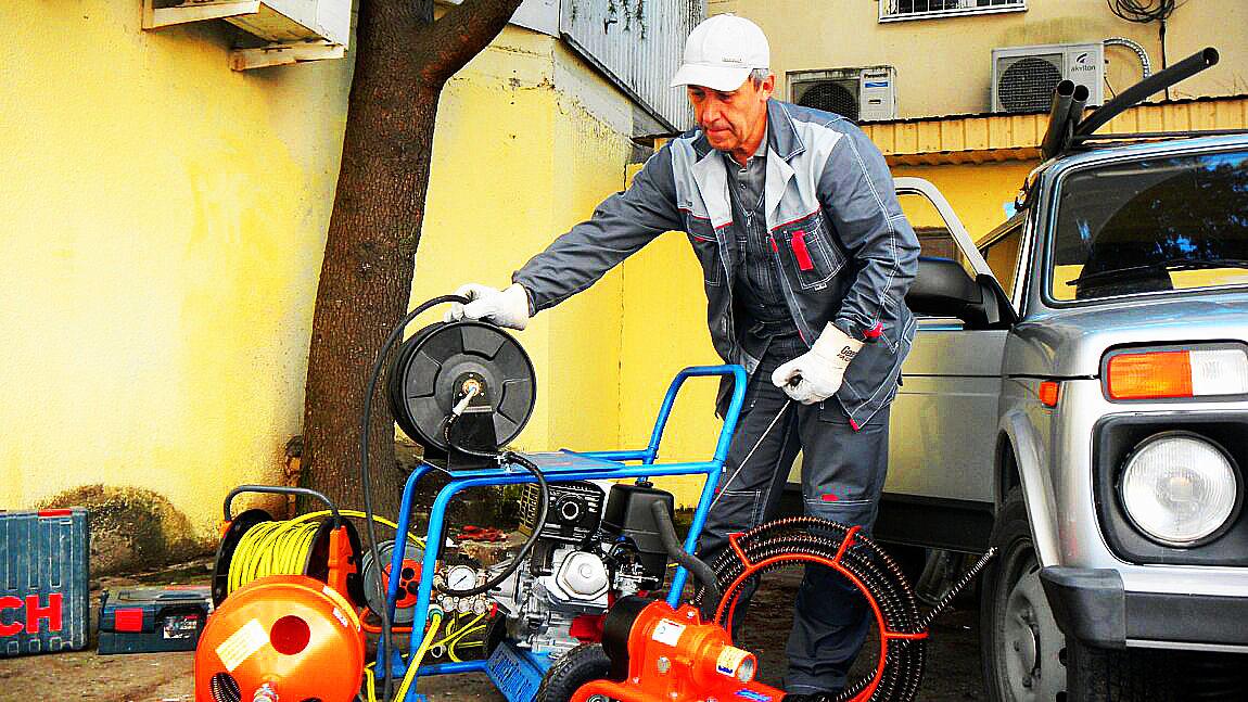 Desfundarea canalizarii. Desfundarea canalizare.