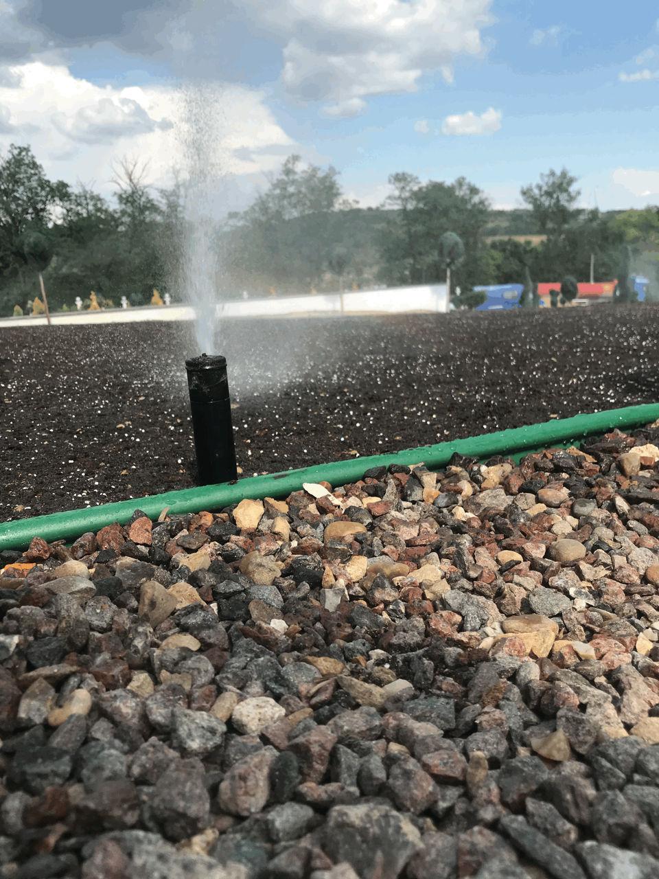 Установка автоматического полива. Instalam sisteme de irigare