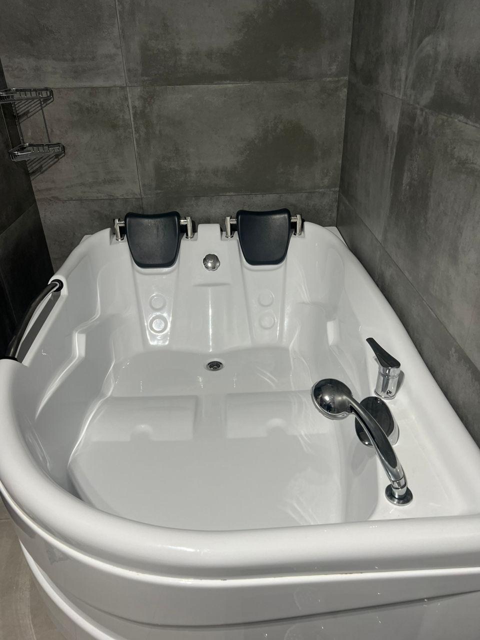 Santehnic 24/7, echipă de instalatori sanitari pentru lucrări de urgență și reparații curente