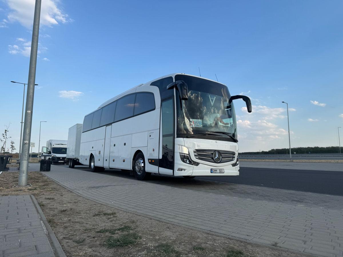 Moldova-Anglia Pasageri&colete(frigider)