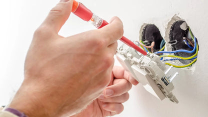 Electrician servicii rapide și de calitate!