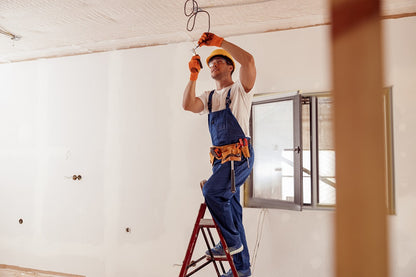Electrician servicii rapide și de calitate!